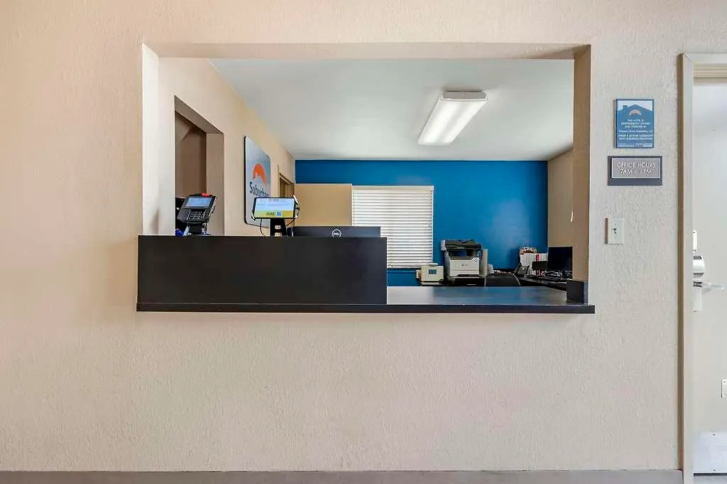 Szálloda Suburban Studios Louisville East